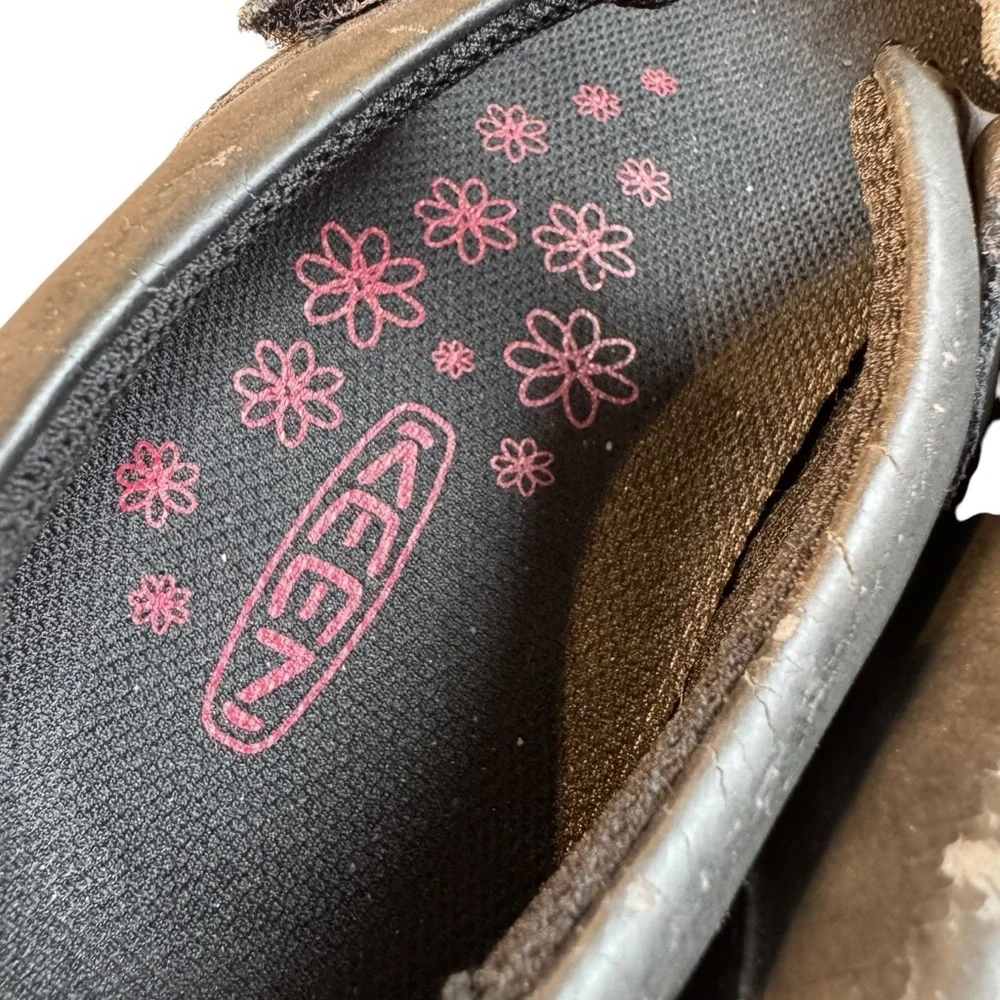 Keen Luna Mary Jane Shoes Sandals Girls Size 4 Black